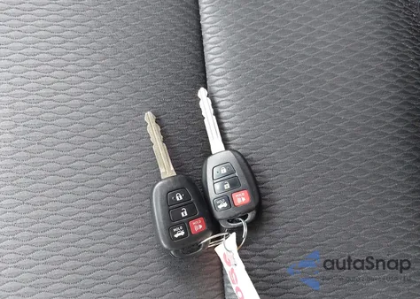 2018 Toyota Corolla Le из США, поврежденный, VIN 2T1BURHE6JC993531